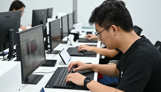 平阳县新荣电脑有限公司打造值得信赖的电子产品生产